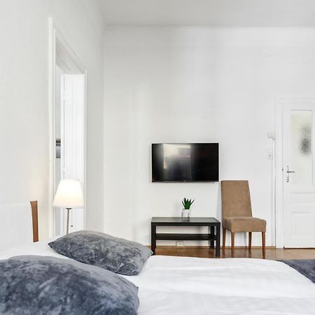 Beautiful 2Br Aptartment 12 Minutes To Downtown Βιέννη Εξωτερικό φωτογραφία